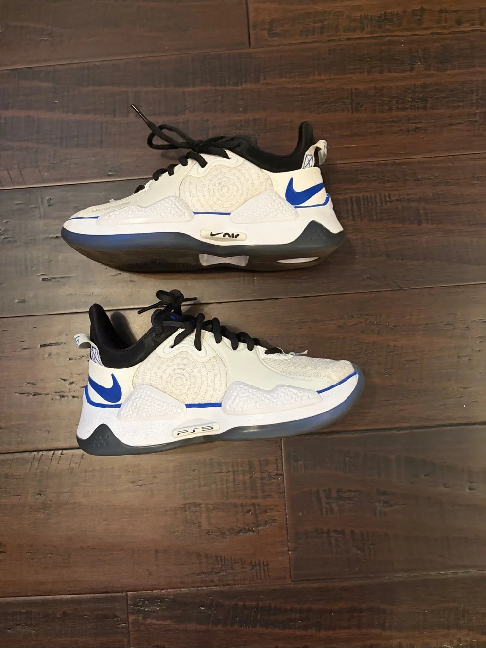 Nike PG5 PS5 White and Blue Low-Top Sneakers basketball athletic sneakers shoes